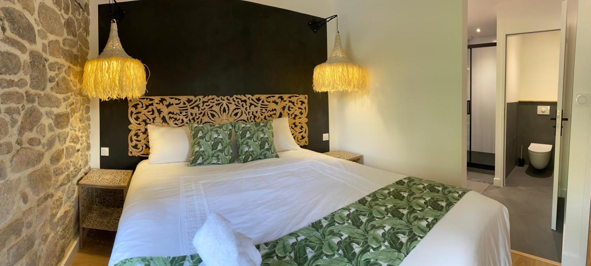 Bed and Breakfast Le Moulin Du Guy, Proche Du Puy Dufou Chanverrie Exterior foto